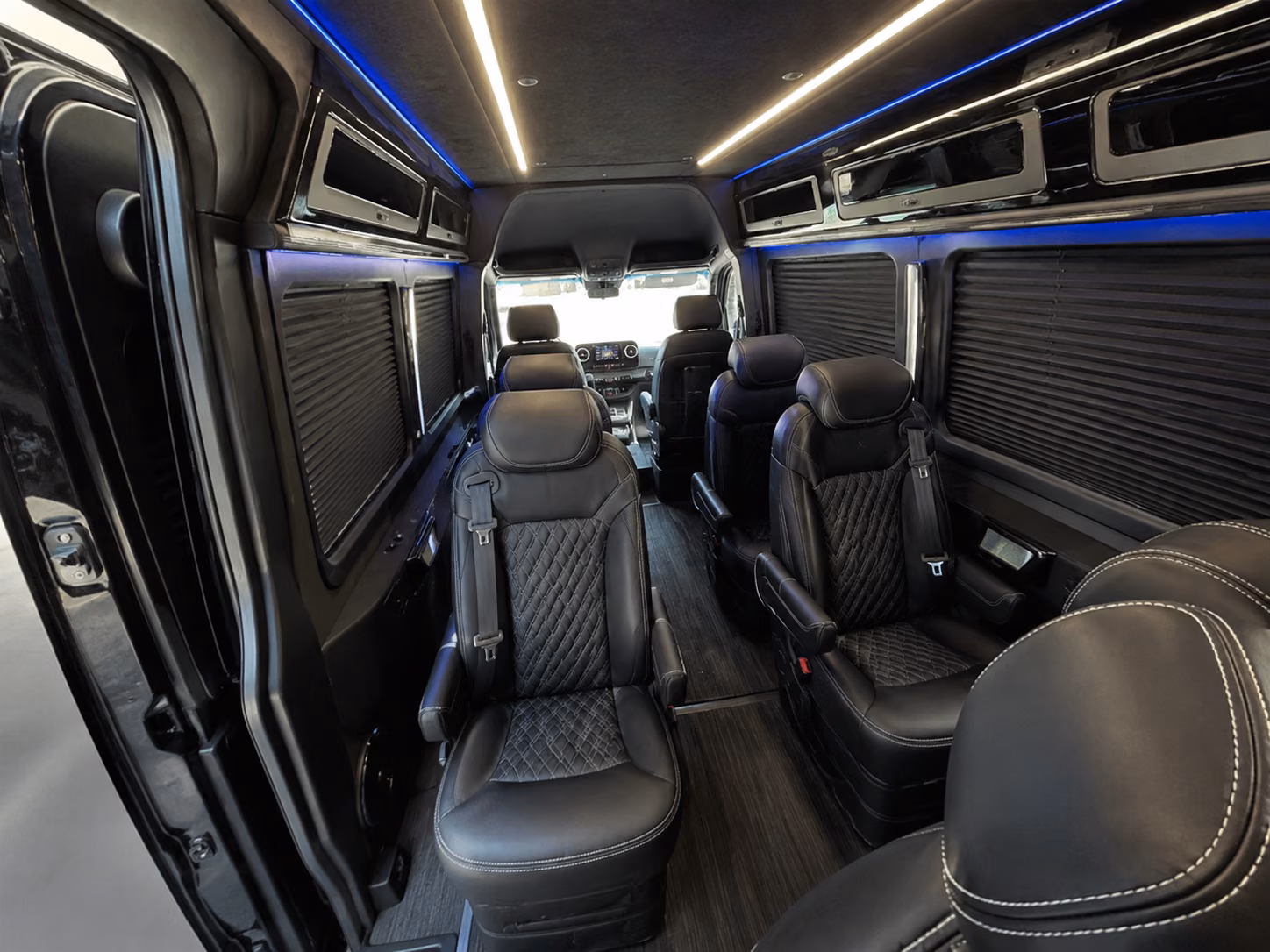 toledo 10 passenger sprinter van inside