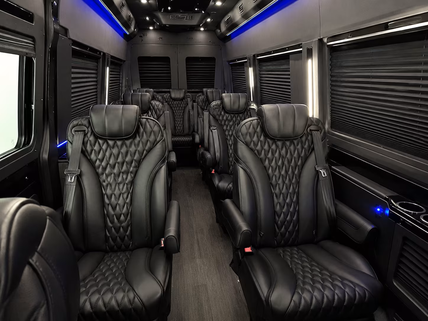 toledo 18 passenger sprinter van inside